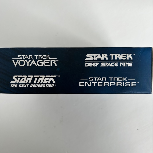 Eaglemoss Star Trek Sovereign Class Captain's Yacht Die Cast - Picture 2 of 4